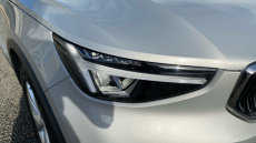 Volvo XC40 2.0 B3P Core 5dr Auto Petrol Estate